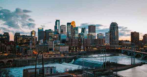 冰雪汽车视频宣传片制作