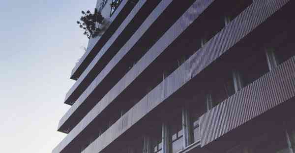 宣传片解说词一分钟多少字