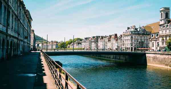 阿里巴巴宣传片是哪个公司拍的