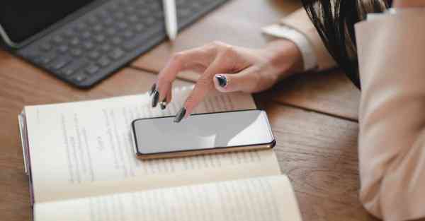 如何运用ppt制作宣传片