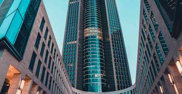 正规的人物宣传片制作