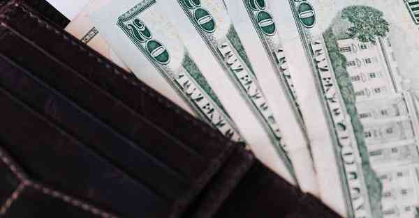 怎么制作吃鸡视频_怎么制作吃播美食